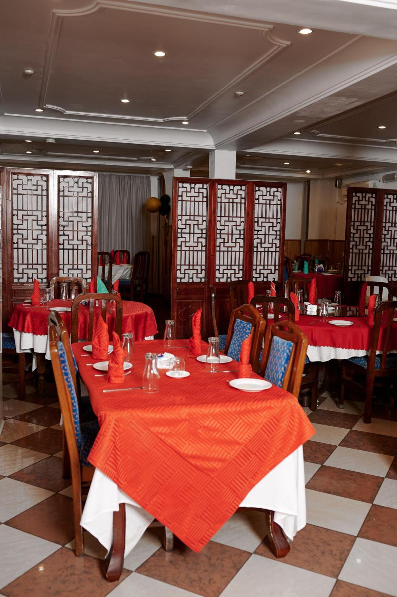 Royal Park Hotel And Chinese Restaurant Kumasi Exterior photo